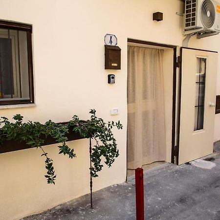 شقة Scillo House باليرمو المظهر الخارجي الصورة